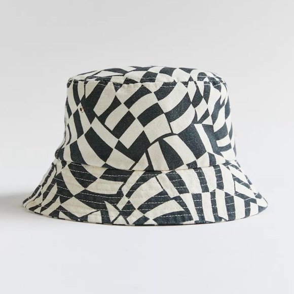 Urban Outfitters Accessories - NWT URBAN OUTFITTERS UO Blake Printed Bucket Hat Black